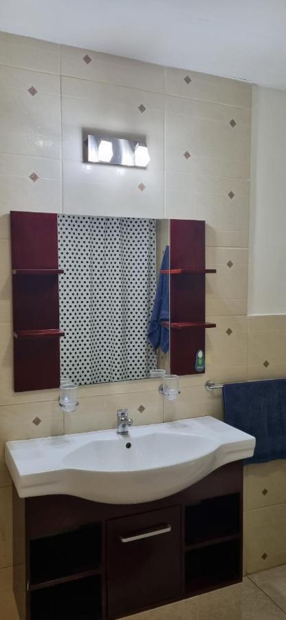 Casa Completa 2 Plantas Con Extraordinaria Vista Al Canal Beagle Centrica 4pax *